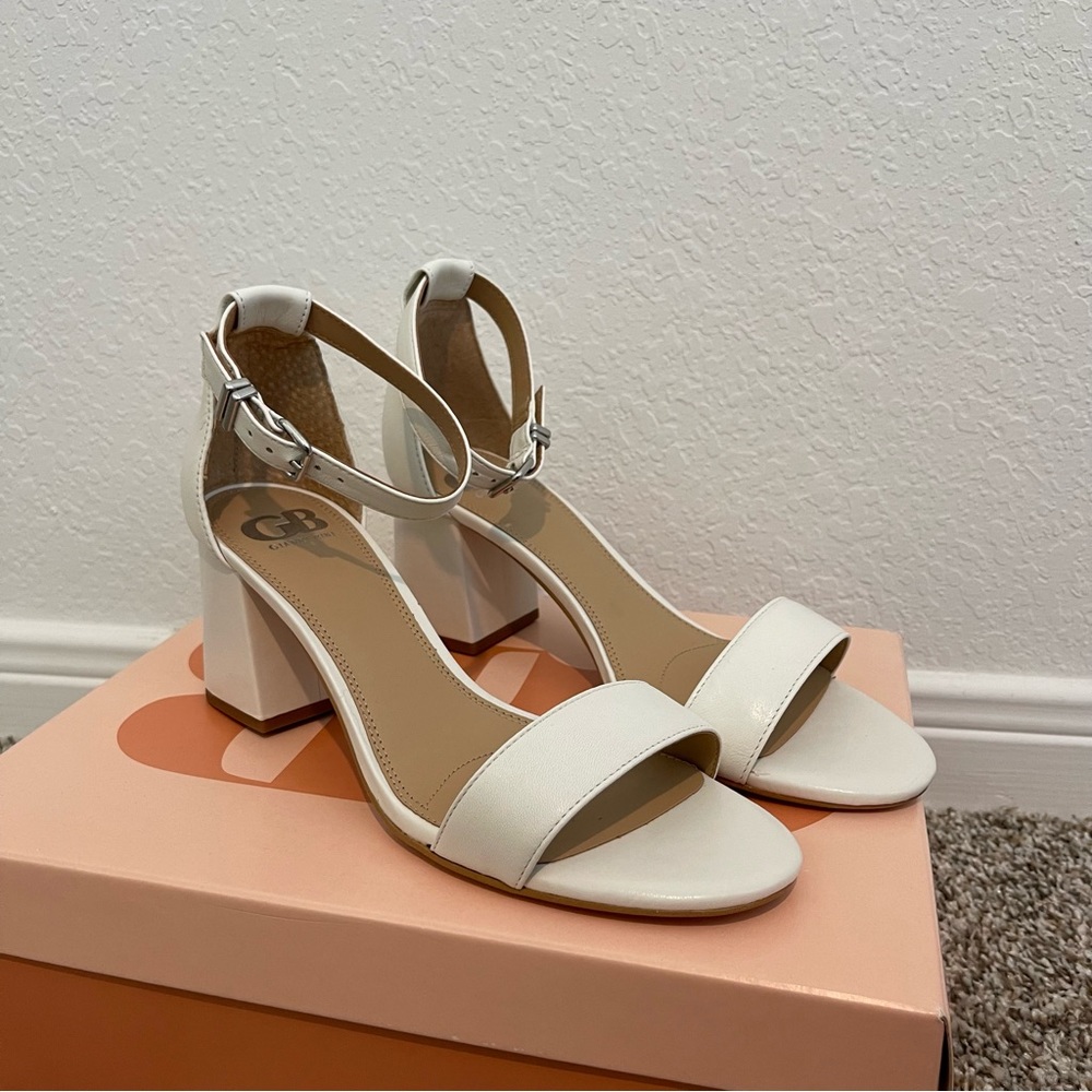 Gianni Bini Block Party Heel